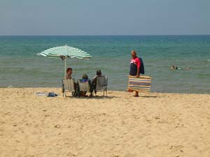 am Strand von Calatubo