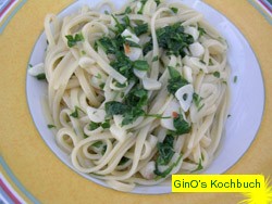 Spaghetti Aglio Olio und Peperoncino