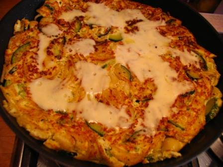 Omelett mit Zucchini und Ricotta