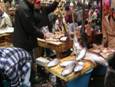 buntes Treiben auf dem Fischmarkt von Catania
